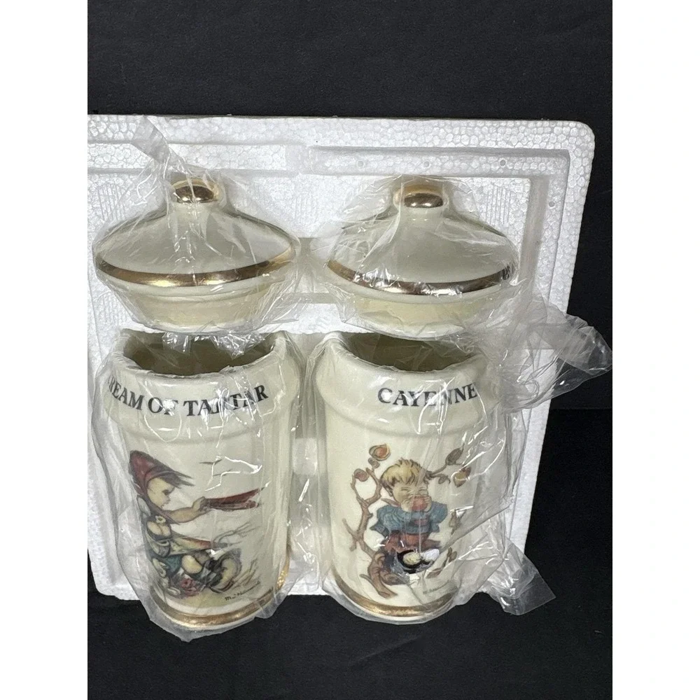 Vintage 1987 M.J. Hummel Spice Jars Cream of Tartar Cayenne New Set of 2